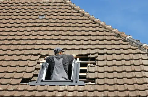 Pose de velux - Dammartin-en-Serve